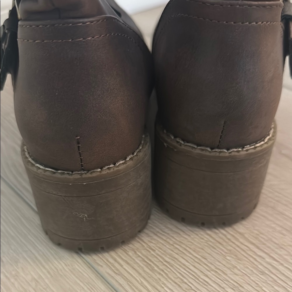 Brown Leather Ankle Boots - Picture 6 of 6